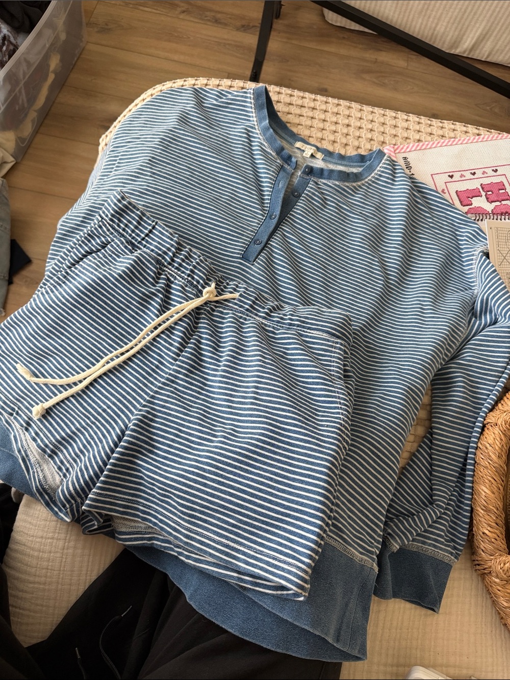 ZSupply blue striped set